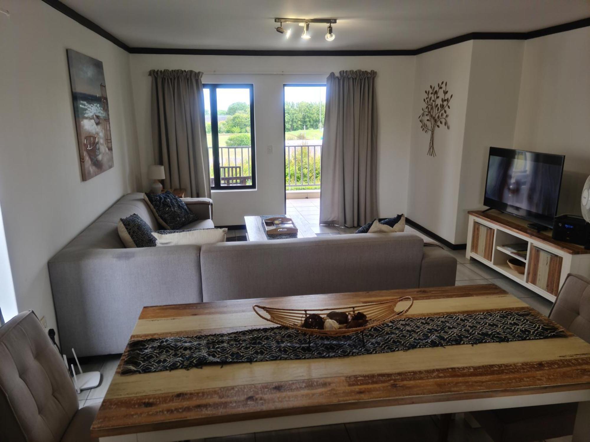 Апартаменты Plett Sunrise:) Плеттенберг-Бей Экстерьер фото